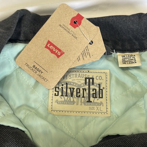 Levi's Loose Fit Trucker Jean Jacket in Black L and XL - Picture 9 of 9